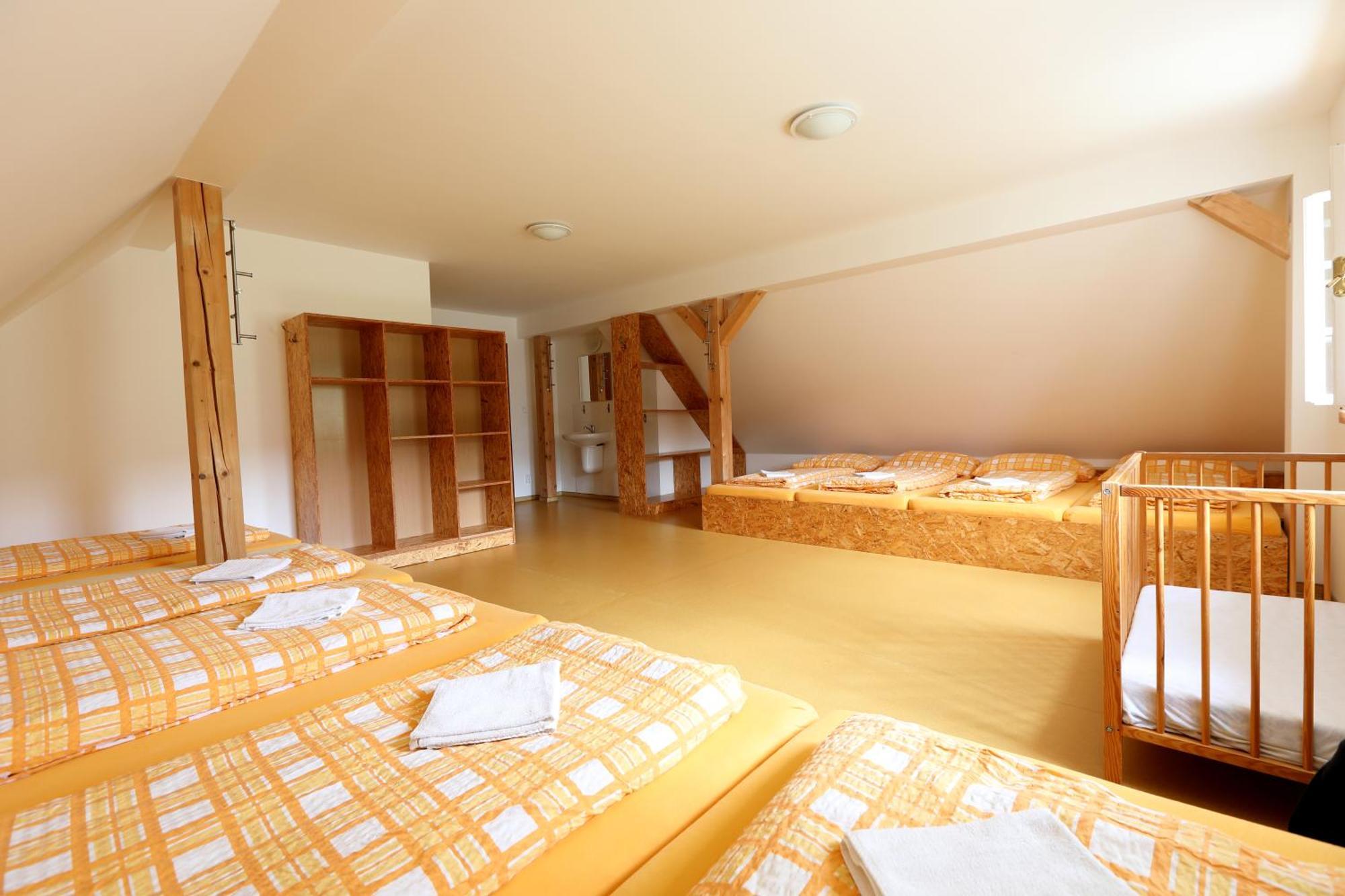Bouda Klinovka Hotel Špindlerŭv Mlýn Kamer foto