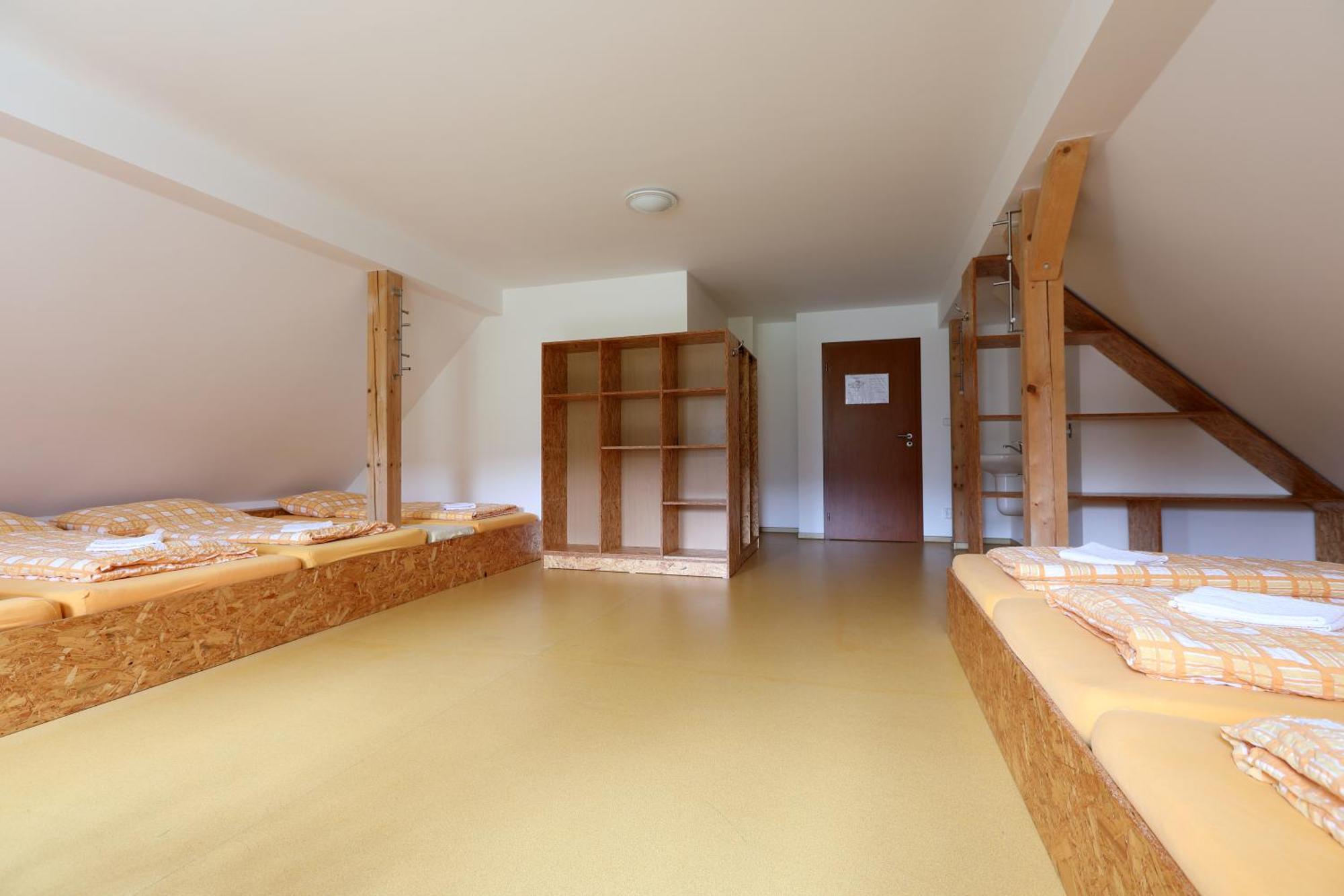 Bouda Klinovka Hotel Špindlerŭv Mlýn Kamer foto